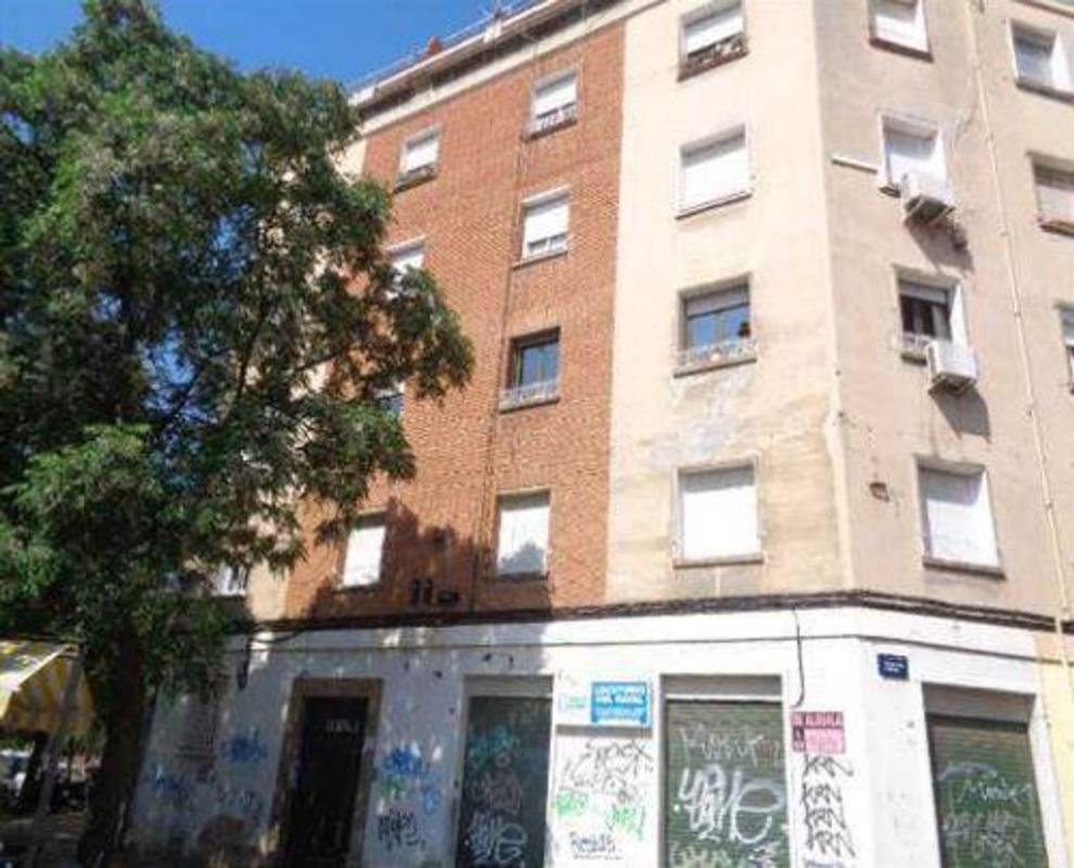 Venta de piso en Piso en Calle de Llefià, Progrés-Pep Ventura, Badalona, Badalona
photo 1