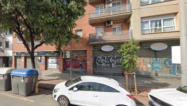 Venta de piso en Piso en Calle de Pau Rigalt, La Creu Alta, Sabadell, Sabadell
 photo