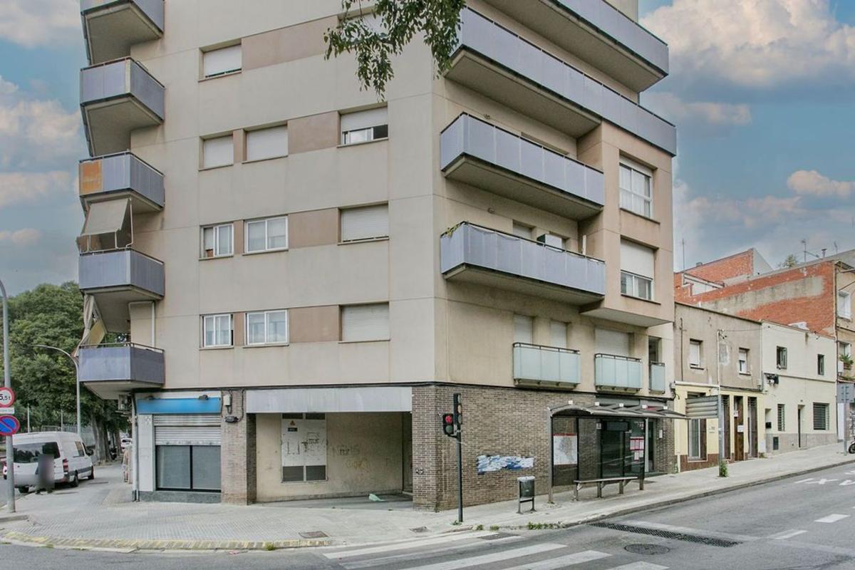 Sprzedaż mieszkania w Piso en Calle del Germà Joaquim, Can Palet, Terrassa, Terrassa
photo 1
