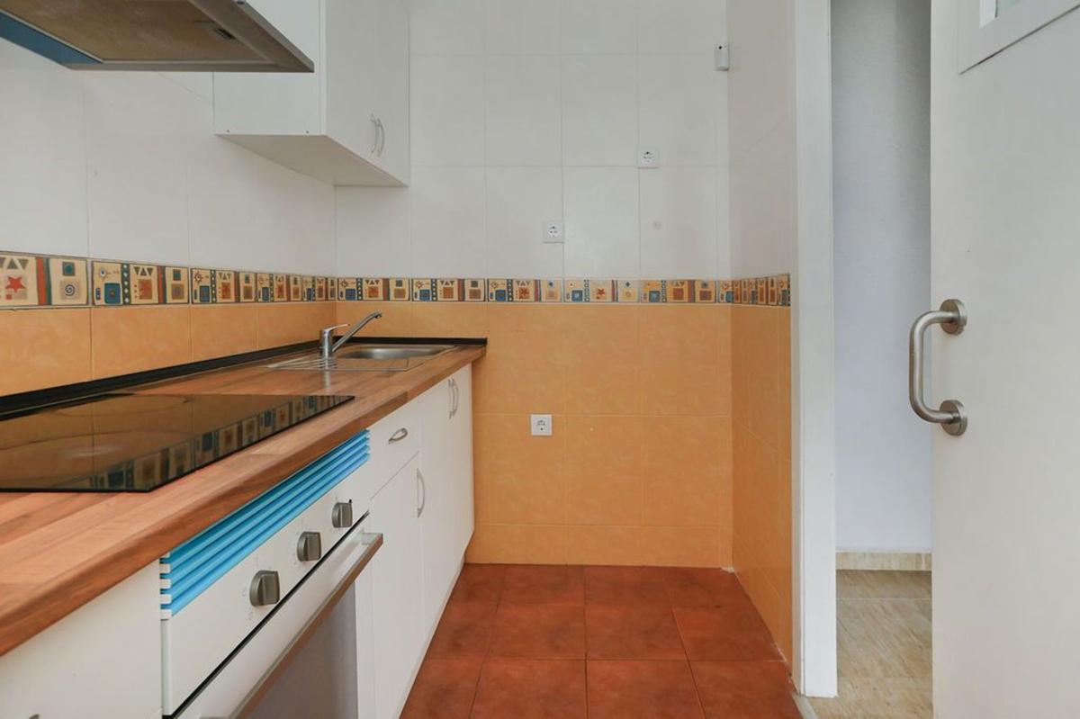 Sprzedaż mieszkania w Piso en Calle de la Poetessa Caparà, Sant Pere Nord, Terrassa, Terrassa
 photo 3