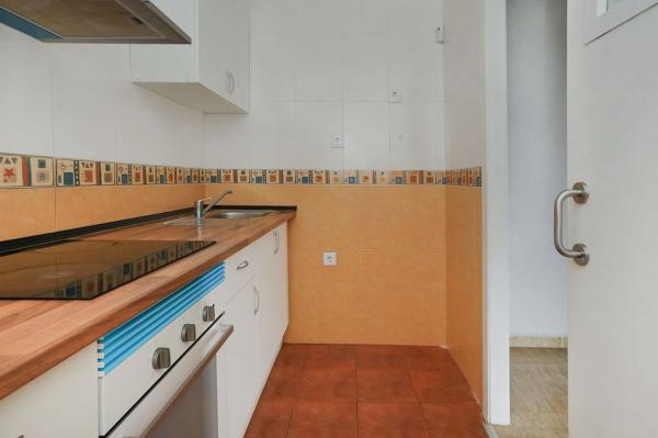 Sale of flat in Piso en Calle de la Poetessa Caparà, Sant Pere Nord, Terrassa, Terrassa
thumbnail 2
