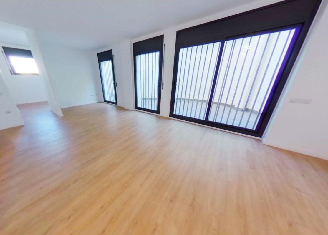 Sale of apartment in Piso en Calle de Roger de Llúria, 38, Segle XX, Terrassa, Terrassa
photo 3
