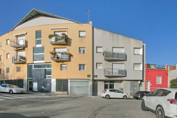 Sprzedaż mieszkania w Piso en Calle de Francesc Layret, La Cogullada, Terrassa, Terrassa
photo 1