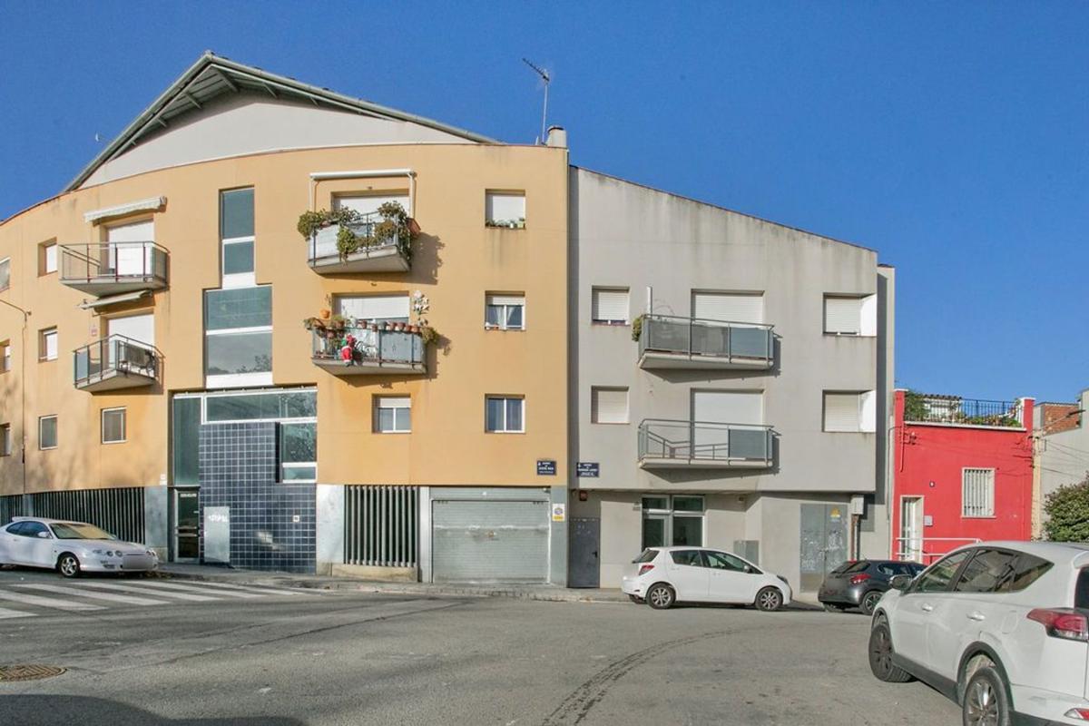 Продажа квартиры на Piso en Calle de Francesc Layret, La Cogullada, Terrassa, Терраса
photo 1