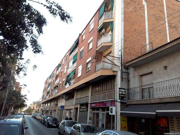 Продажа квартиры на Piso en Calle de Mossèn Jacint Verdaguer, Sant Vicenç Dels Horts, Сант Висенс Дельс Орц
 photo