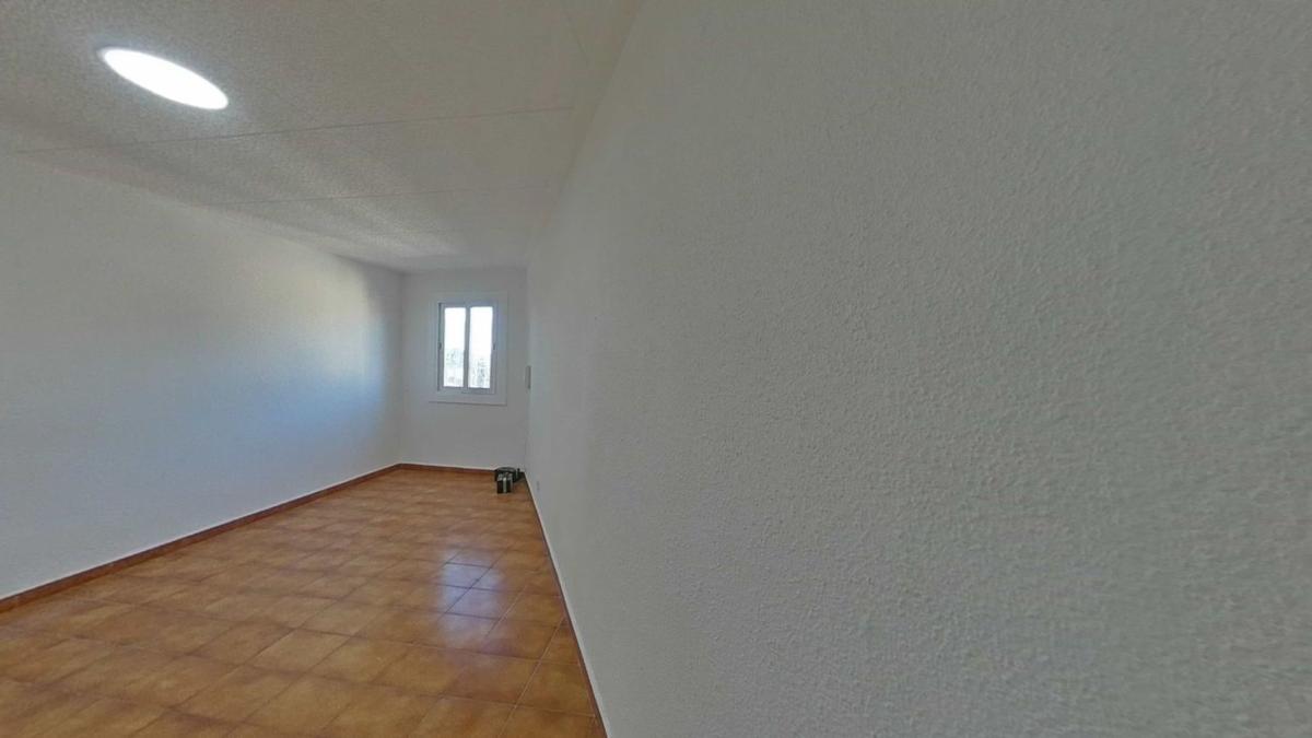 Sale of apartment in Piso en Calle de Sant Jordi, Centre, Pineda de Mar, Pineda de Mar
photo 3