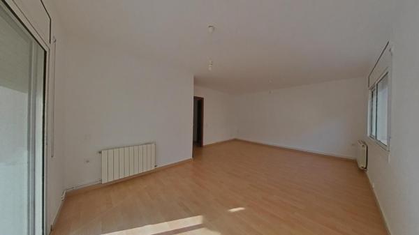 Venta de piso en Piso en Calle Miquel Àngel, Les Roquetes, Sant Pere de Ribes, Sant Pere de Ribes
 photo 2