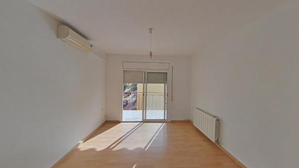 Venta de piso en Piso en Calle Miquel Àngel, Les Roquetes, Sant Pere de Ribes, Sant Pere de Ribes
 photo 4