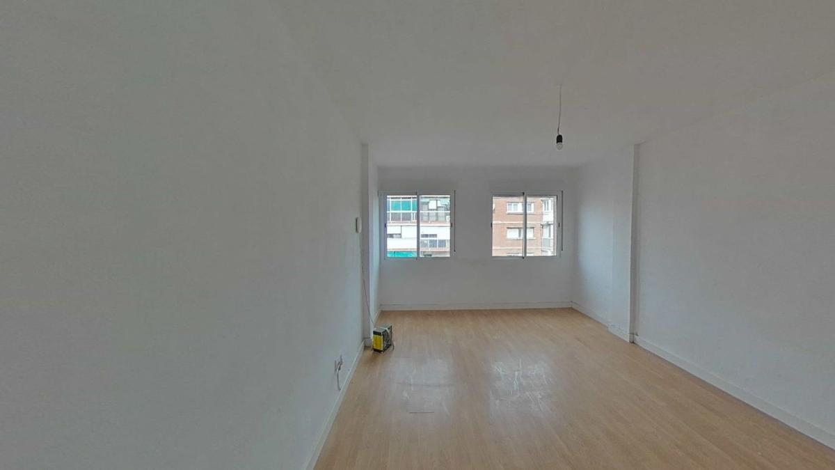 Venta de piso en Piso en Passatge de Ramon Llull, Santa Perpètua de Mogoda, Santa Perpètua de Mogoda
photo 5