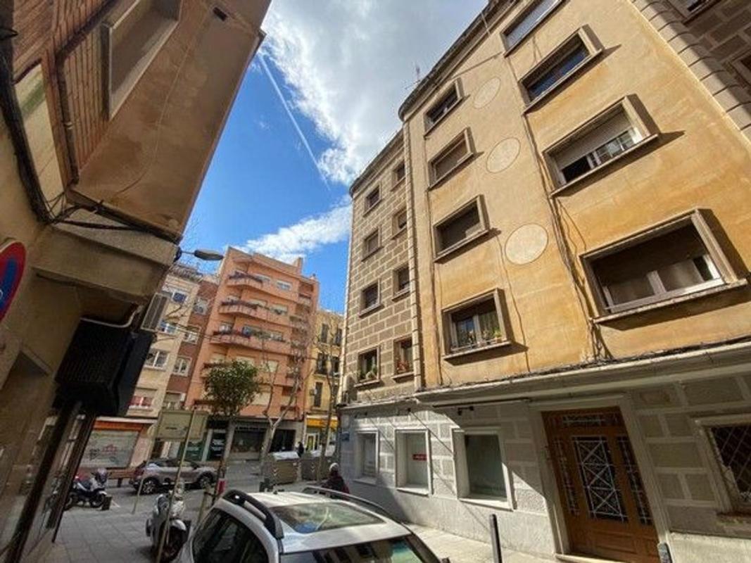 Venta de piso en Piso en Calle Jaume Casas Pallarols, Centre, Cornellà de Llobregat, Cornellà de Llobregat
photo 2