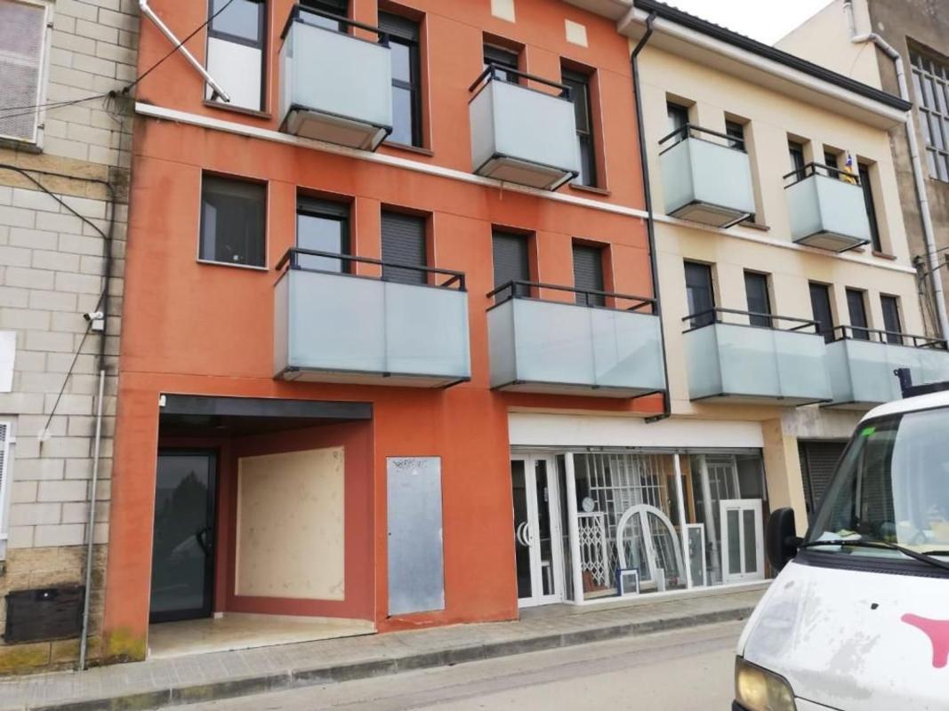 Venta de piso en Piso en Calle Prat de la Riba, Ullastrell, Ullastrell
photo 1