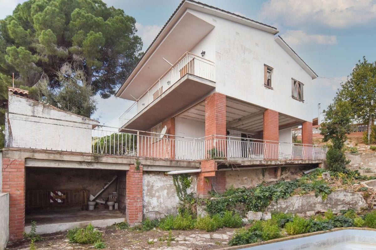 Propiedades en venta y alquiler en España photo 1