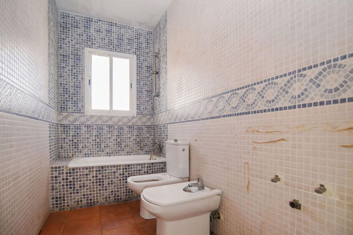 Propiedades en venta y alquiler en España photo 5