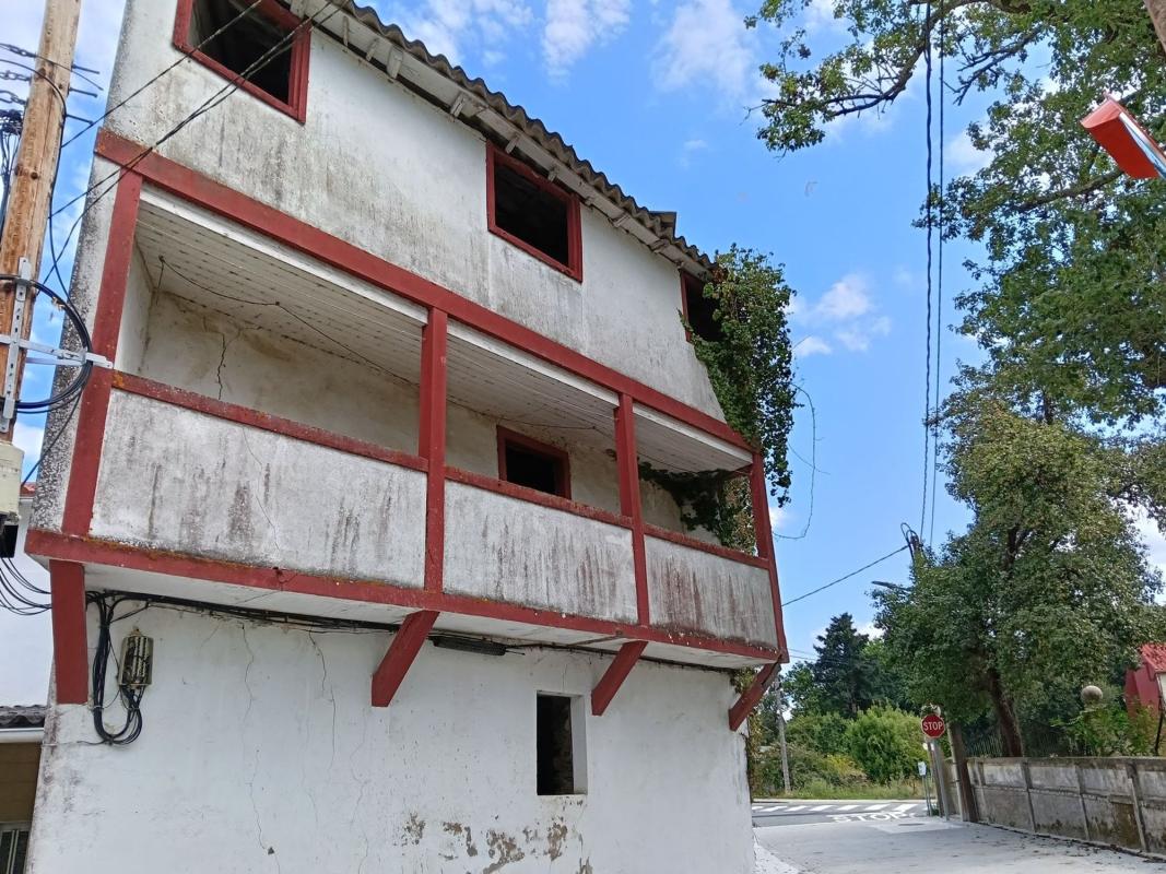 Sprzedaż szeregowego domku w  Chalet adosado en Carrio, Bergondo , Bergondo photo 5