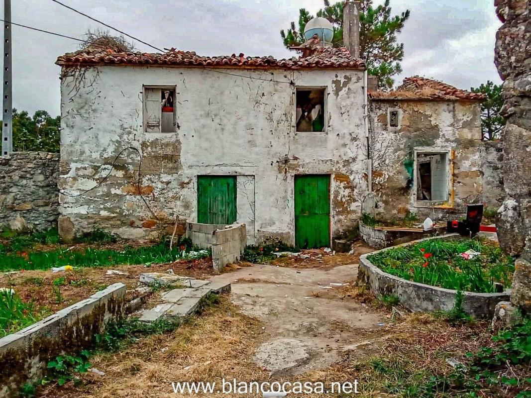 Properties for sale and rent in Spain photo 1