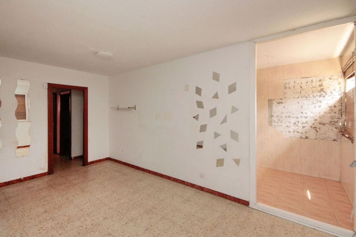 Sprzedaż mieszkania w Piso en Calle de l'Astronàutica, La Mina, Sant Adriá de Besós, Sant Adrià de Besòs
photo 4