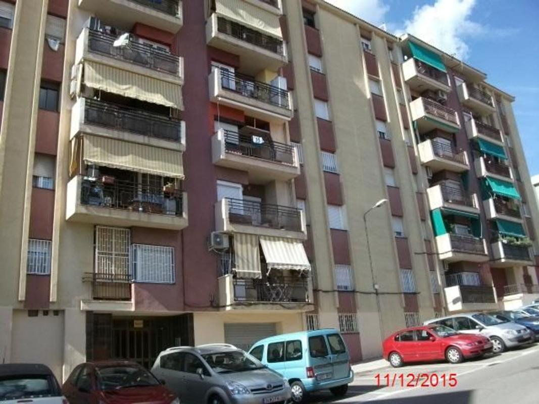 Продажа квартиры на Piso en Calle de la Salut, Bobiles - Diagonal - Les Colomeres, Gavà, Гава
photo 1