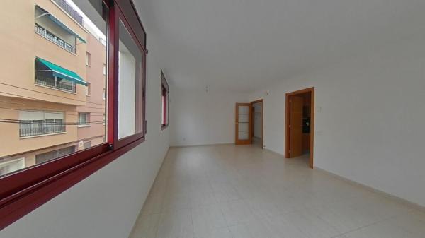 Venta de piso en Piso en Calle de Ponent, Sant Pere, Terrassa, Terrassa
photo 1