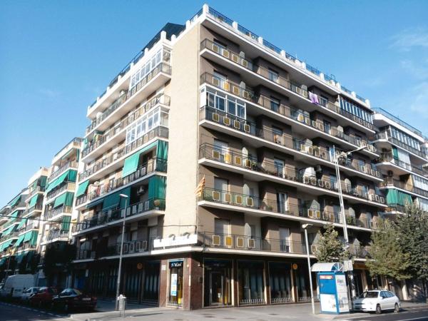 Sprzedaż mieszkania w Piso en Paseo Cristòfol Colom, Sant Miquel - Tres Torres, Granollers, Granollers
 photo