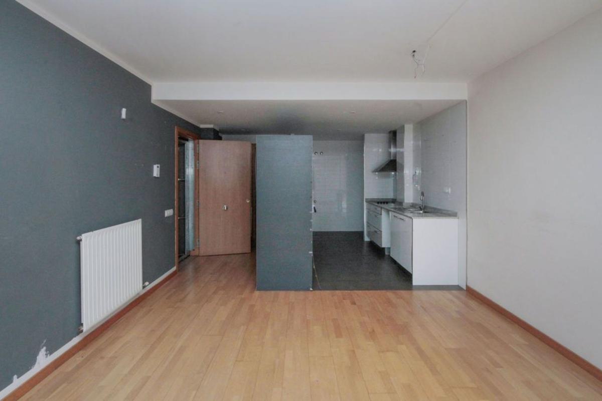 Venta de piso en Piso en Calle d'Elcano, Creu de Barberà, Sabadell, Sabadell
 photo 4