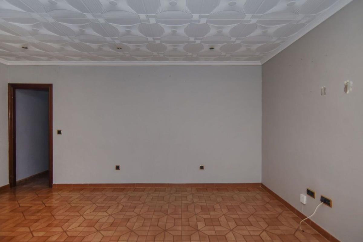 Venta de piso en Piso en Calle d'Andrés Segovia, Llefià, Badalona, Badalona
photo 4