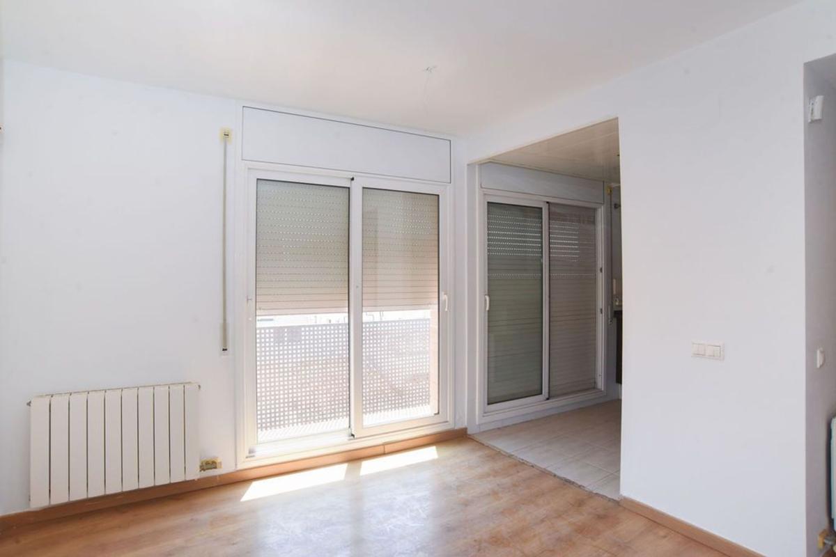 Продажа квартиры на Piso en Calle Pacheco, L'Havana, Mataró, Матаро
photo 2