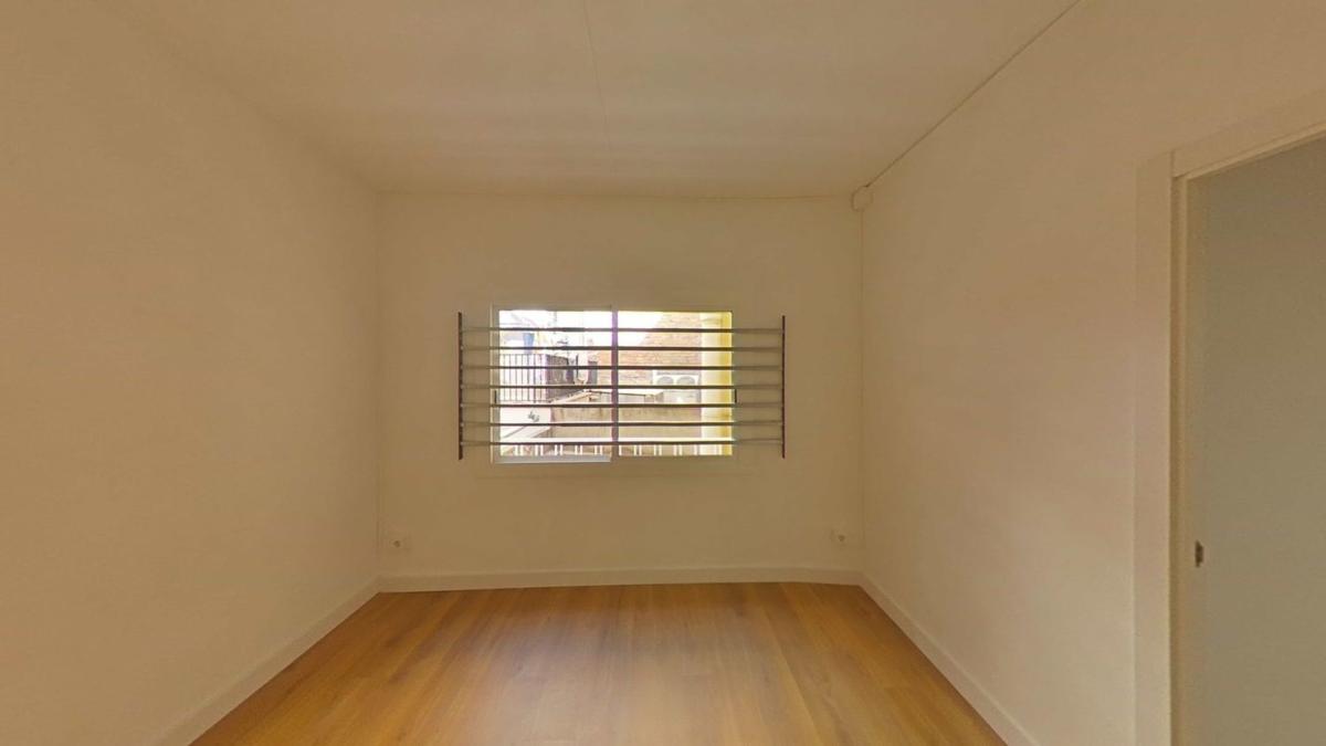 Venta de piso en Piso en Calle Llobregat, Collblanc, Hospitalet de Llobregat, Hospitalet de Llobregat
 photo 4