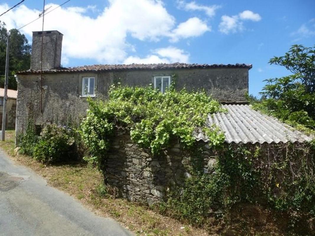 Properties for sale and rent in Spain photo 2
