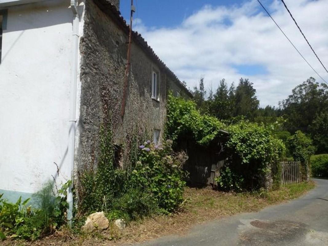 Properties for sale and rent in Spain photo 3