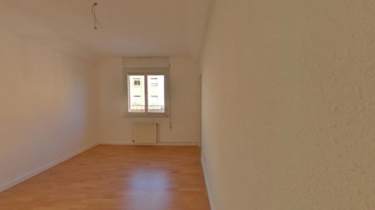 Venta de piso en Piso en Calle d'Ausiàs Marc, Progrés-Pep Ventura, Badalona, Badalona
photo 3