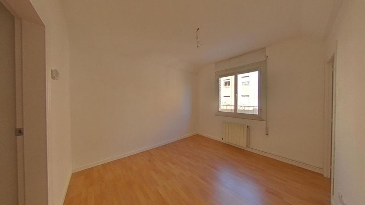 Venta de piso en Piso en Calle d'Ausiàs Marc, Progrés-Pep Ventura, Badalona, Badalona
photo 5