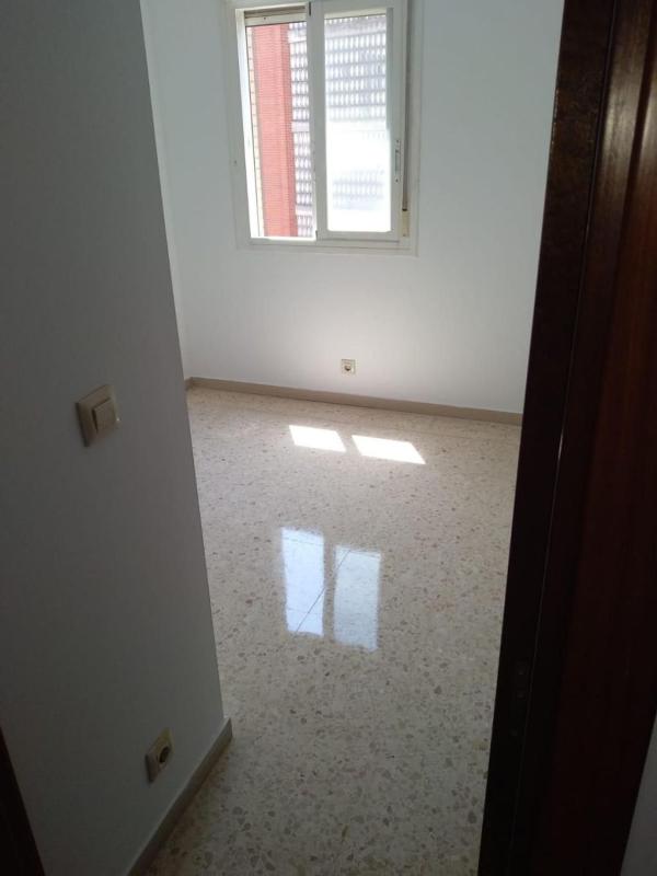 Venta de piso en Piso en Calle de l'Òmnium Cultural, Estadi-Horta Vermella-Santa Anna, Vic, Vic
photo 4