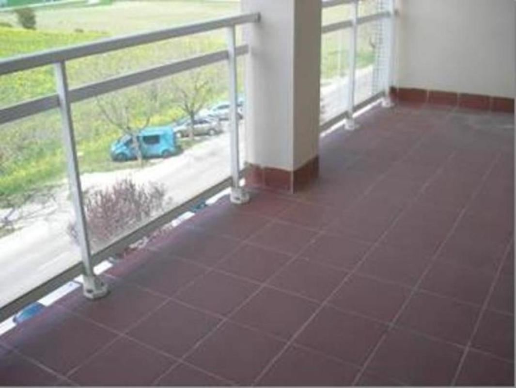 Venta de piso en Piso en Calle de l'Òmnium Cultural, Estadi-Horta Vermella-Santa Anna, Vic, Vic
photo 5