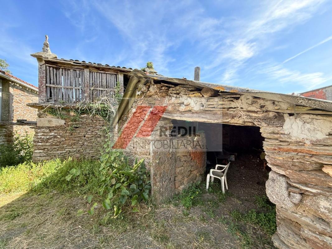 Properties for sale and rent in Spain photo 4