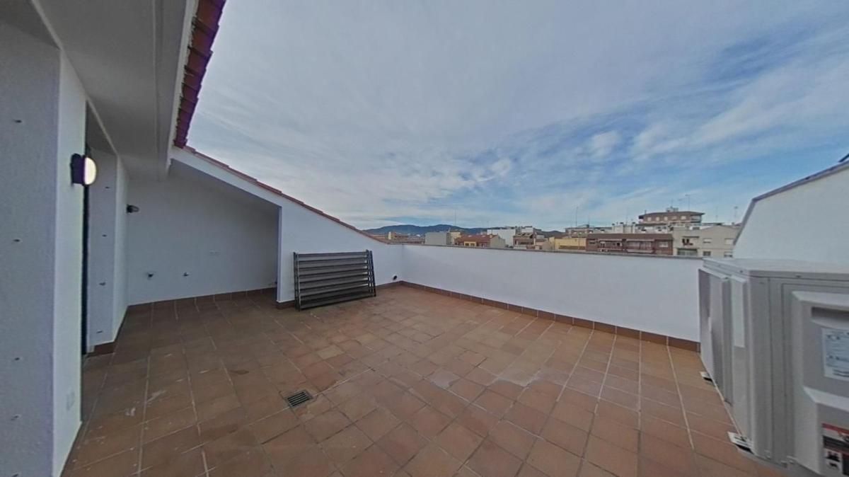 Venta de piso en Piso en Calle Pablo Garnica, Sant Pere, Tordera, Tordera
photo 1