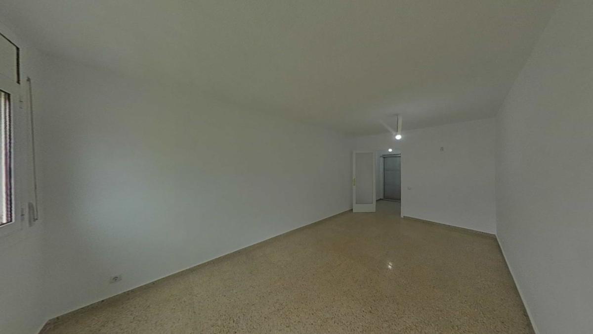 Venta de piso en Piso en Calle Rafael Casanova, Instituts - Ponent, Granollers, Granollers
photo 1