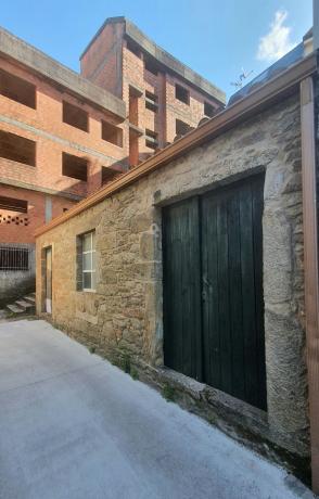 Chalet pareado en Calle Castelao, 12, Cee thumbnail 1