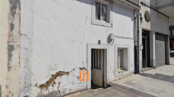 Chalet adosado en Plaza Sagrada Familia, Vilaboa Sur, Culleredo thumbnail 1