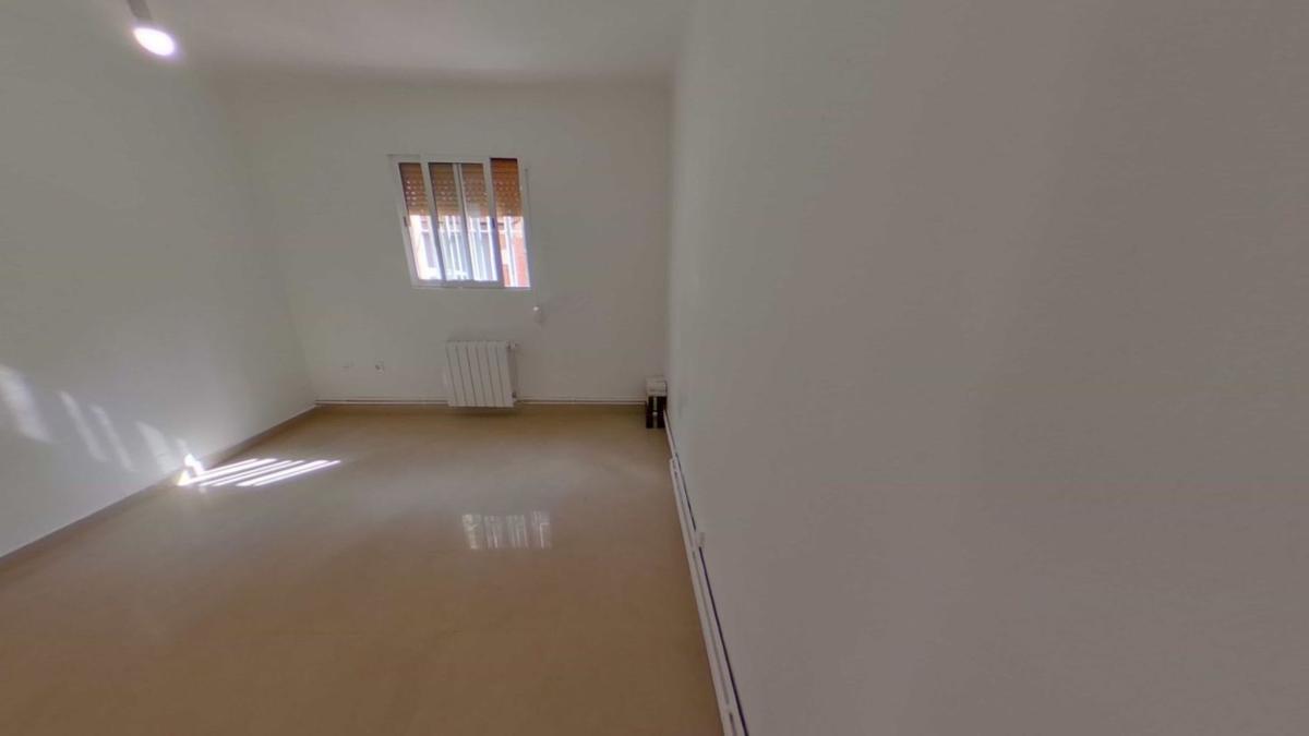 Venta de piso en Piso en Calle de l'Onze de Setembre, Barri Antic - Centre, Viladecans, Viladecans
photo 2