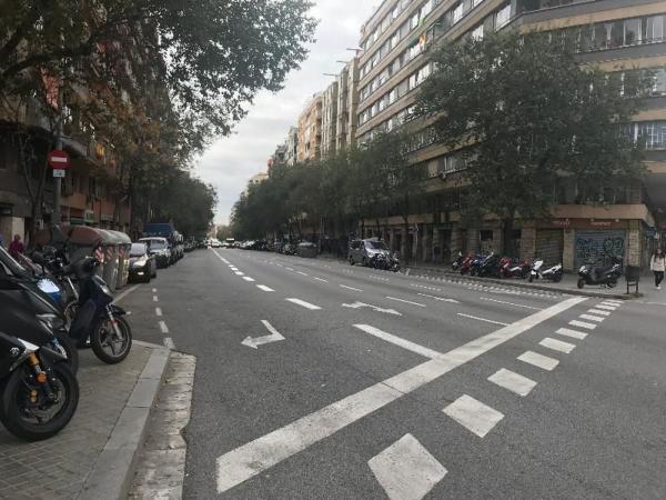 Sprzedaż mieszkania w Piso en Calle de Felip II, La Sagrera, Barcelona, Barcelona
thumbnail 1