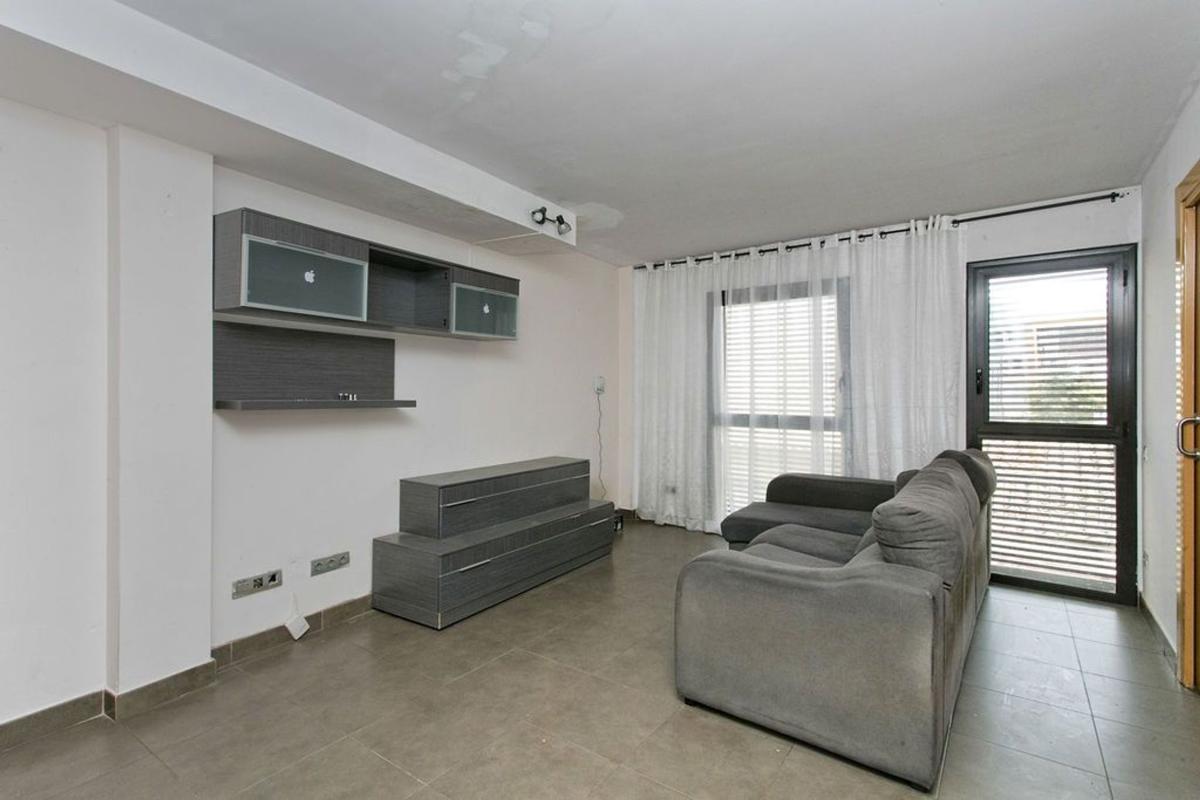 Продажа квартиры на Piso en Calle de Sant Magí, Centre, Rubí, Руби
photo 5