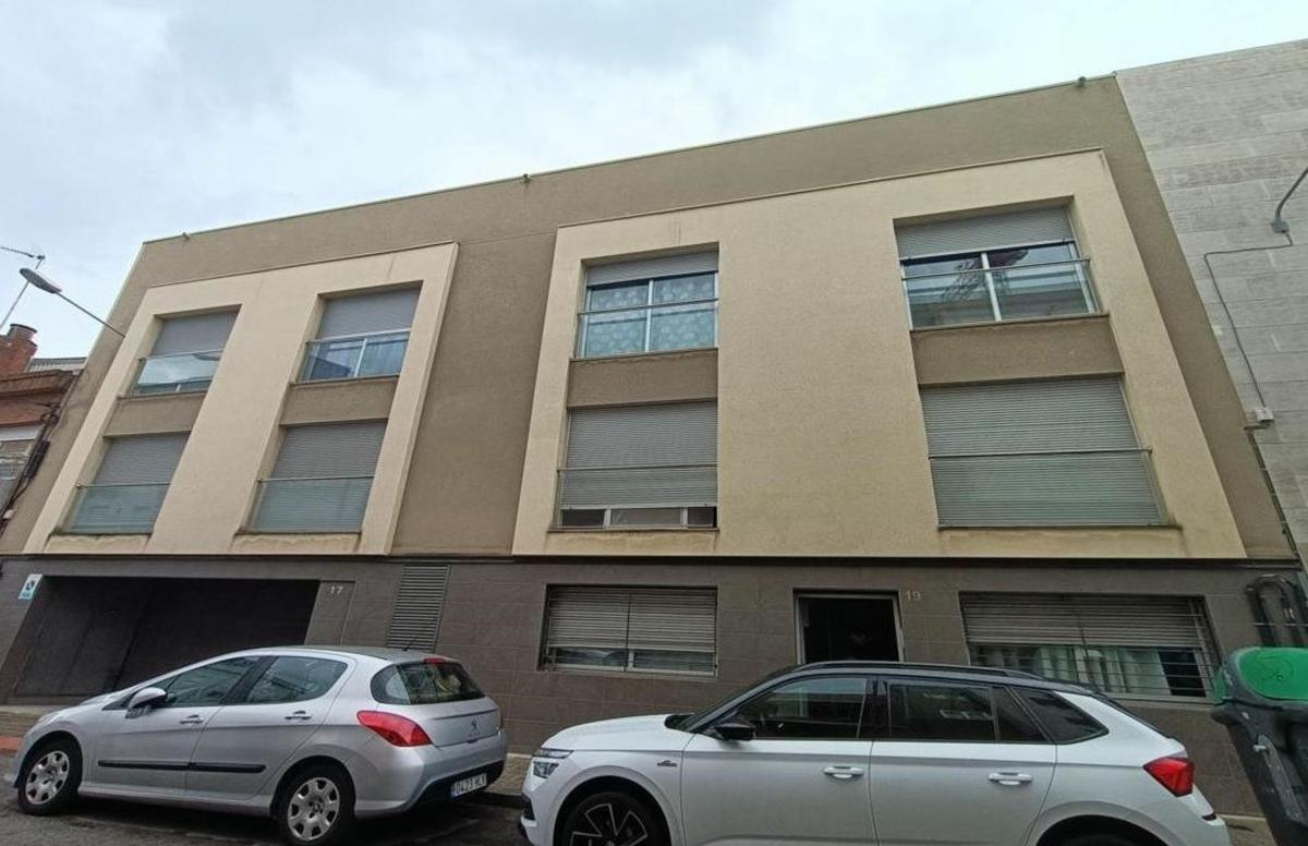 Venta de piso en Piso en Calle d'Ustrell, Hostafrancs, Sabadell, Sabadell
photo 1