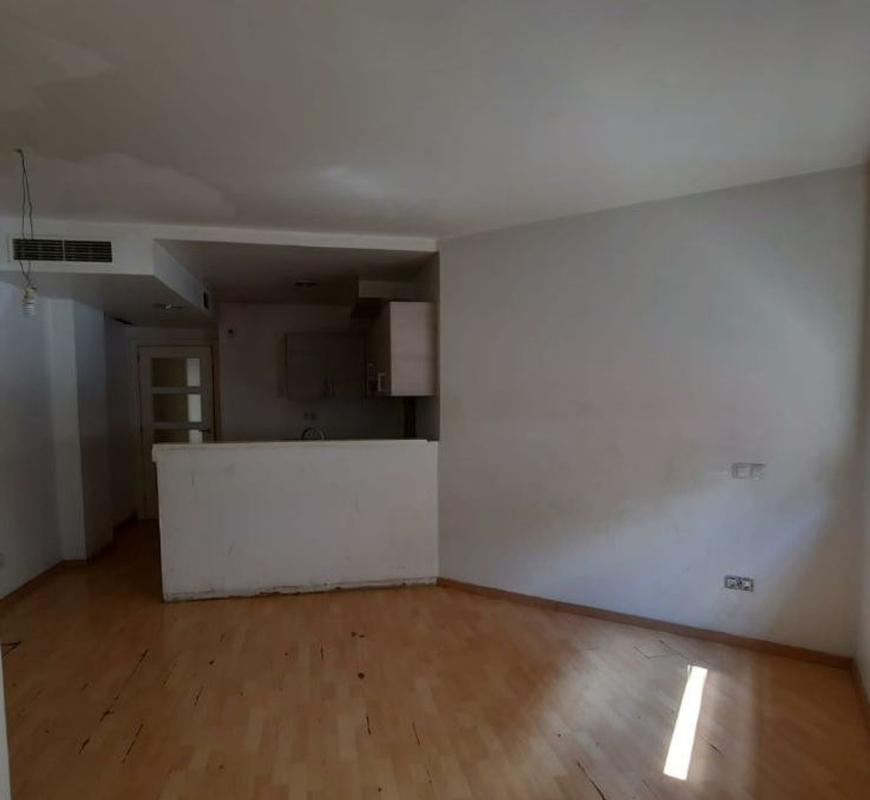 Venta de piso en Piso en Calle d'Ustrell, Hostafrancs, Sabadell, Sabadell
photo 2