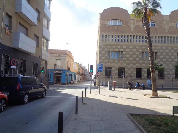 Sale of flat in Piso en Calle de Sagunt, Progrés-Pep Ventura, Badalona, Badalona
thumbnail 2