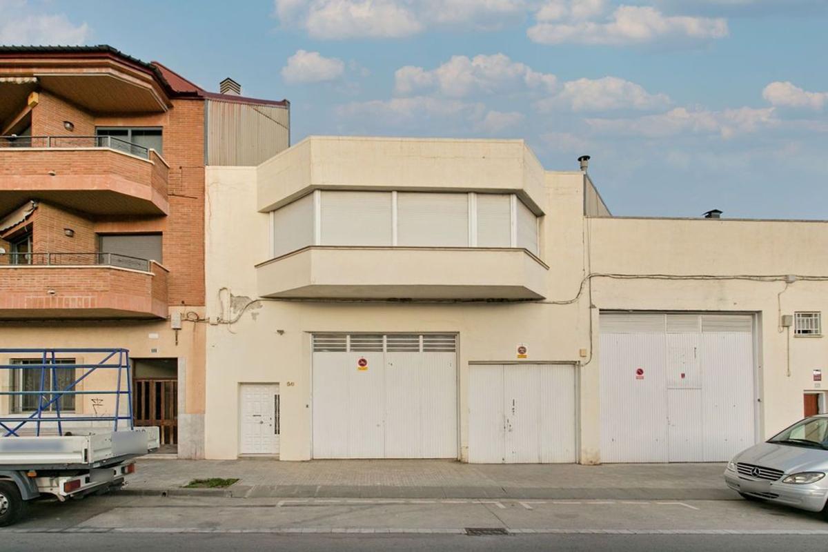 Sprzedaż mieszkania w Piso en Ronda de Ponent, La Maurina, Terrassa, Terrassa
photo 1