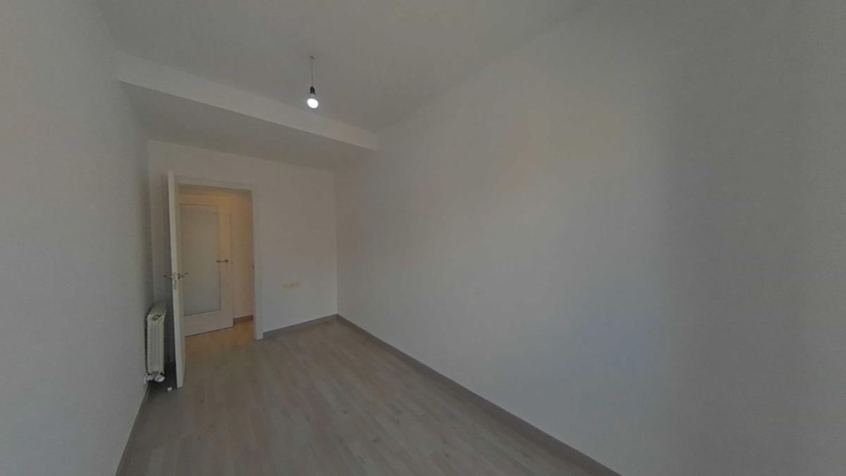 Venta de piso en Piso en Calle del Pintor Torras, La Cogullada, Terrassa, Terrassa
 photo 4