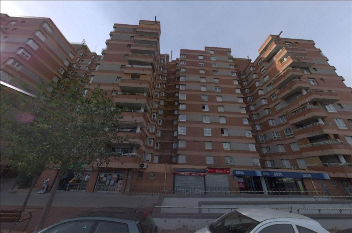 Venta de piso en Piso en Calle de Batllevell, La Creu Alta, Sabadell, Sabadell
photo 1