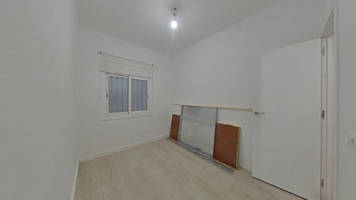 Sprzedaż mieszkania w Piso en Calle Cooperativa, Santa Eulàlia, Hospitalet de Llobregat, Hospitalet de Llobregat
photo 5