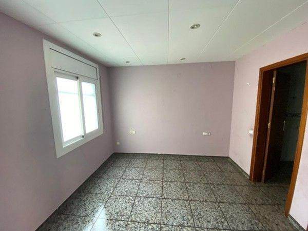 Продажа квартиры на Piso en Calle de Gaietà Ventalló, Centre, Mollet del Vallès, Моллет дель Вальес
 photo 4