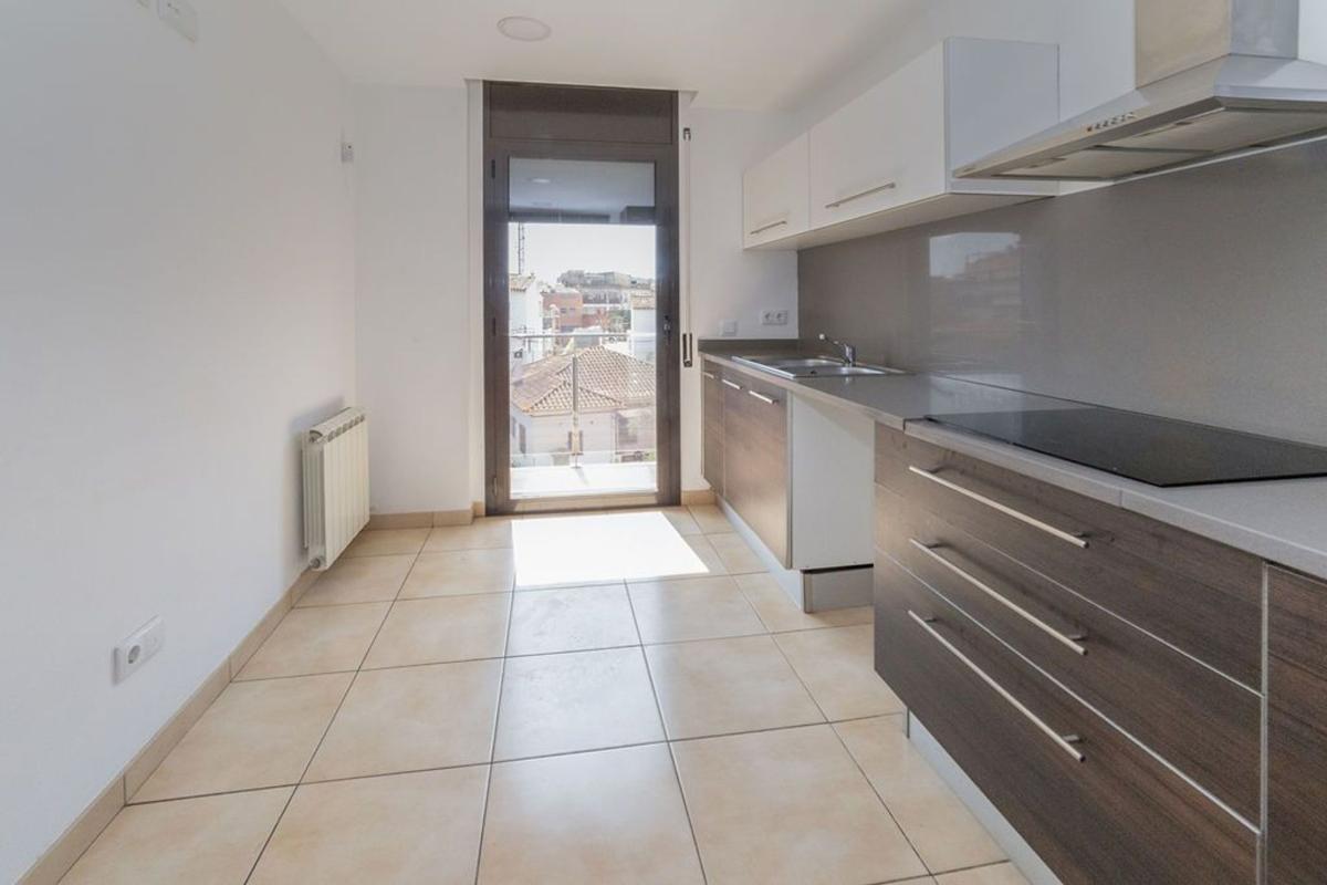 Venta de piso en Piso en Calle de Gaudí, Tordera, Tordera, Tordera
photo 3